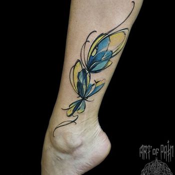 Татуировка женская акварель на ноге бабочка