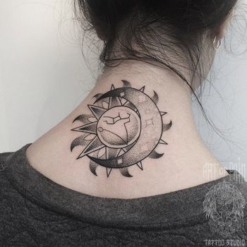Татуировка женская дотворк шея солнце и луна