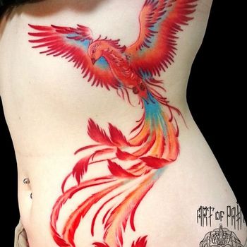 Татуировка женская фентези на боку феникс