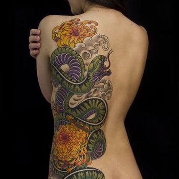 Женские татуировки, татуировка на спине