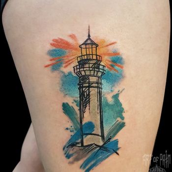 Татуировка женская акварель на бедре маяк