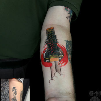 Татуировка мужская япония на предплечье меч