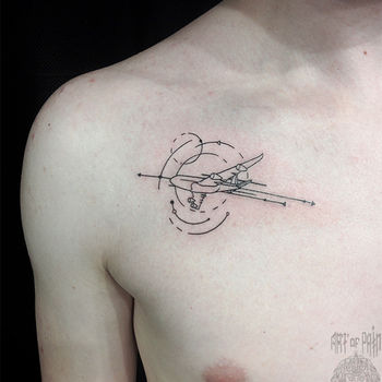 Татуировка мужская графика на груди самолет