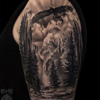 Татуировка мужская реализм на плече пейзаж