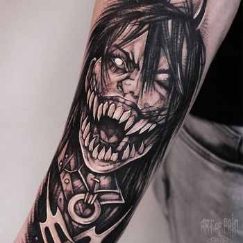 Татуировка мужская black&grey на предплечье Милина из Mortal Kombat