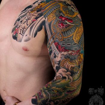 Татуировка мужская япония тату-рукав самурай и дракон