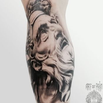 Татуировка мужская реализм на руке портрет