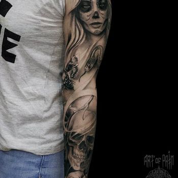 Татуировка женская чикано на руке дама и череп