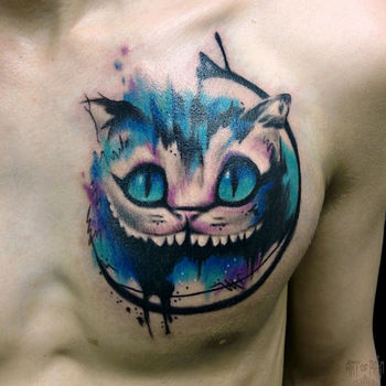 Татуировка мужская акварель на груди чеширский кот