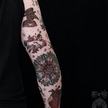 Татуировка мужская олд скул тату-рукав мандала, руки, чумной доктор, сердце
