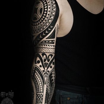 Татуировка мужская полинезия на рукав орнамент