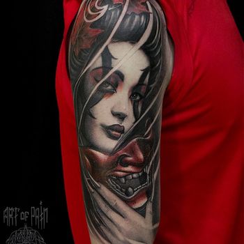 Татуировка мужская чикано на плече девушка с маской