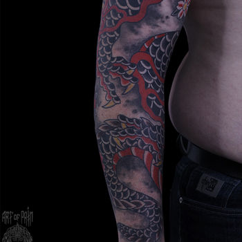 Татуировка мужская япония на предплечье дракон