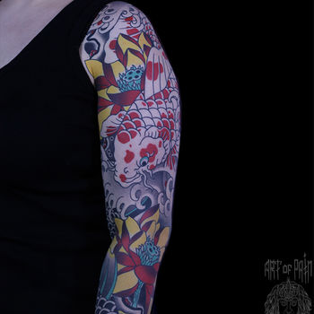 Татуировка женская япония тату-рукав карпы и лотосы
