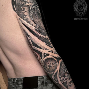 Татуировка мужская графика тату-рукав маг и дракон