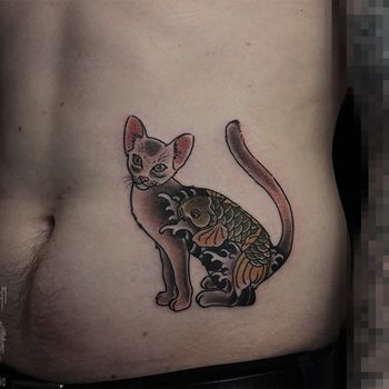 Татуировка мужская япония на животе котик