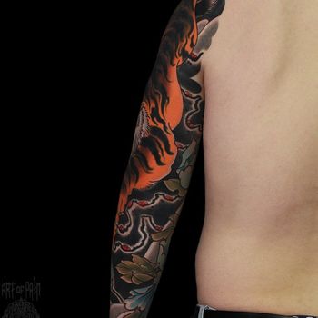 Татуировка мужская япония тату-рукав тигр, вид сзади