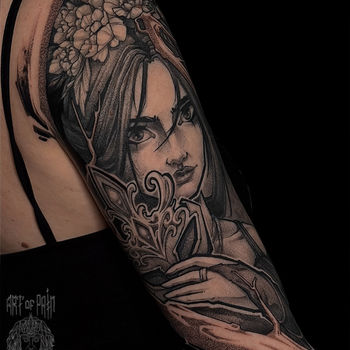 Татуировка женская нео-трад на плече Алиса 