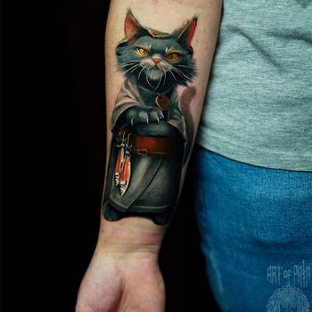 Татуировка женская цветной реализм на предплечье кот