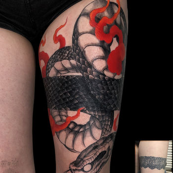 Татуировка женская япония на бедре змея кавер