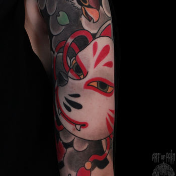 Татуировка мужская япония на плече птица и маска