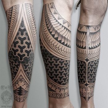 Татуировка мужская полинезия на голени узор