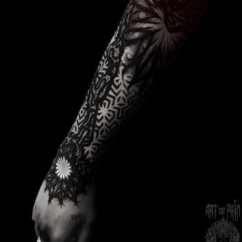 Татуировка мужская орнаментал на предплечье орнамент