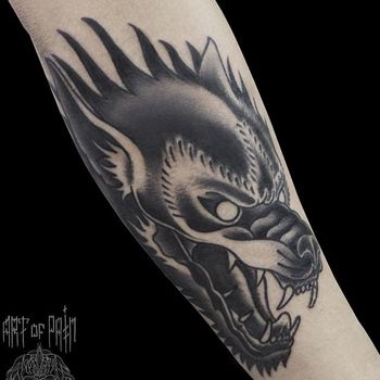Татуировка мужская Япония на предплечье волк