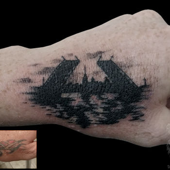 Татуировка мужская графика на кисти мост кавер