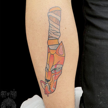 Татуировка мужская япония на голени нож и лиса
