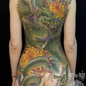 Татуировка женская япония на спине дракон
